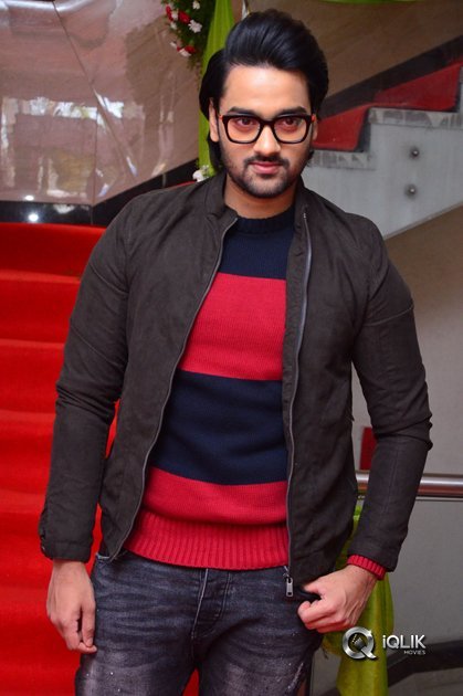 Fashion-Designer-Movie-Team-Launches-F-Salon-at-Jubilee-Hills